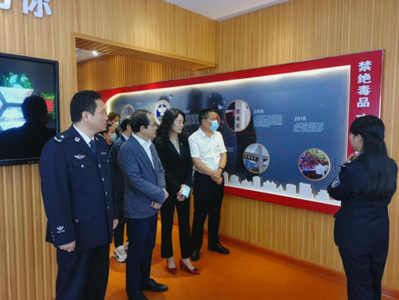 1697100463581.png QQ截图20231012164303.png